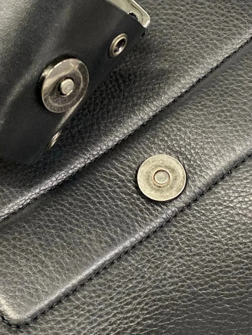 DIOR/ChristianDior Street Chic Black Leather Shoulder Bag - Picture 13 of 15
